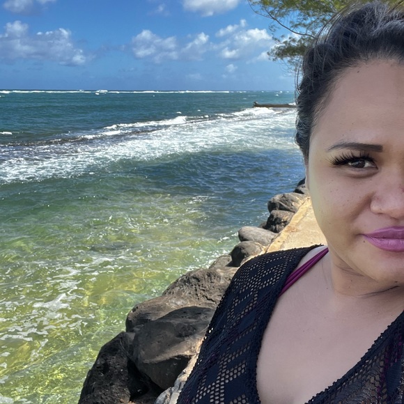 Meet your Posher, Kassundra - Picture 2 of 3